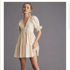 AVANTLOOK V-Neck Mini Tunic Dress